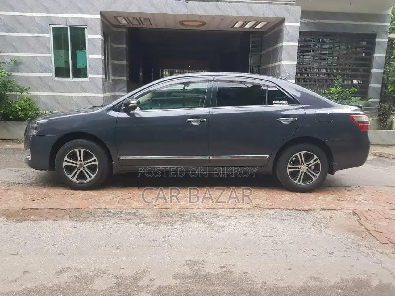 Toyota Premio 1.5 Front Wheel Drive 2015 Gray