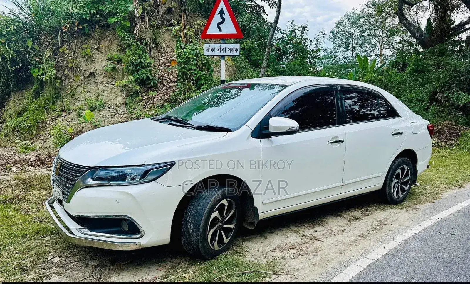 Toyota Premio 1.5 Front Wheel Drive 2016 Pearl