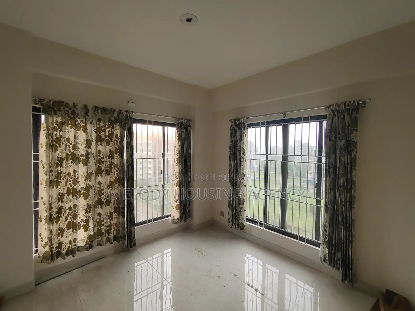 স্বপ্ন নীড়, বসুন্ধরায় ৩ বেডরুমের অ্যাপার্টমেন্ট বিক্রয়ের জন্য