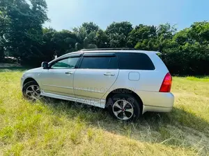 Toyota Corolla Fielder 1.5 Petrol Front Wheel Drive 2005 Silver