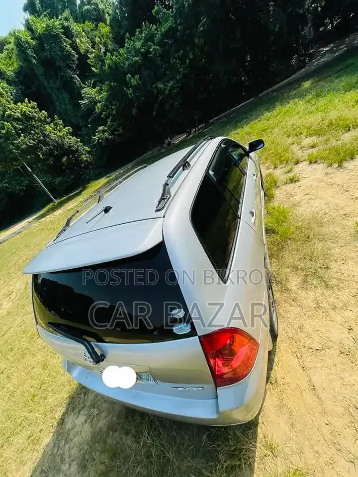 Toyota Corolla Fielder 1.5 Petrol FWD 2005 Silver