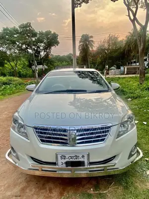 টয়োটা প্রিমিয়ো ১.৫ ফ্রন্ট হুইল ড্রাইভ ২০১৫ পার্ল