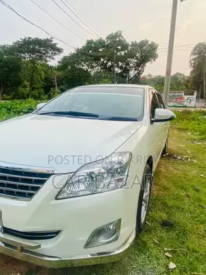 টয়োটা প্রিমিয়ো ১.৫ ফ্রন্ট হুইল ড্রাইভ ২০১৫ পার্ল