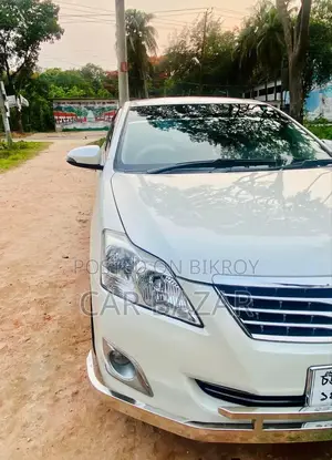 টয়োটা প্রিমিয়ো ১.৫ ফ্রন্ট হুইল ড্রাইভ ২০১৫ পার্ল