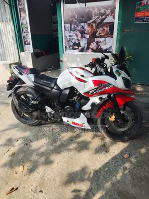 Yamaha FZ 2012 White