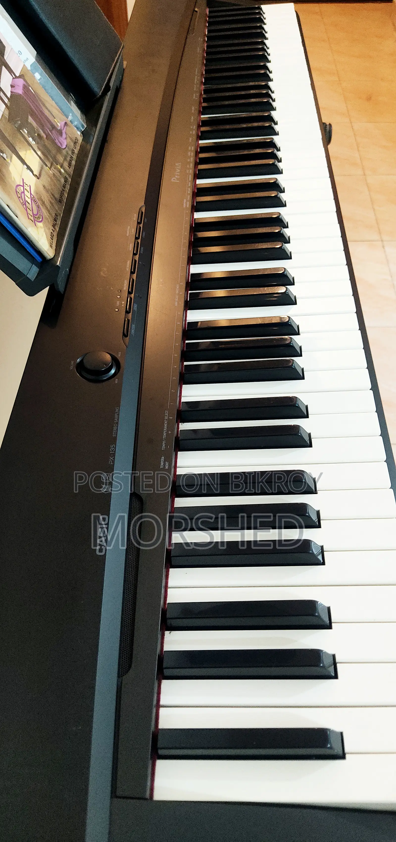 Casio Privia Px-135 Hammer Action Touch-Sensitive Digital Piano 88 Keys