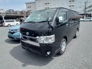 Toyota HiAce 2022 Black