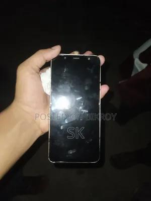 Samsung Galaxy J8 64 GB Silver