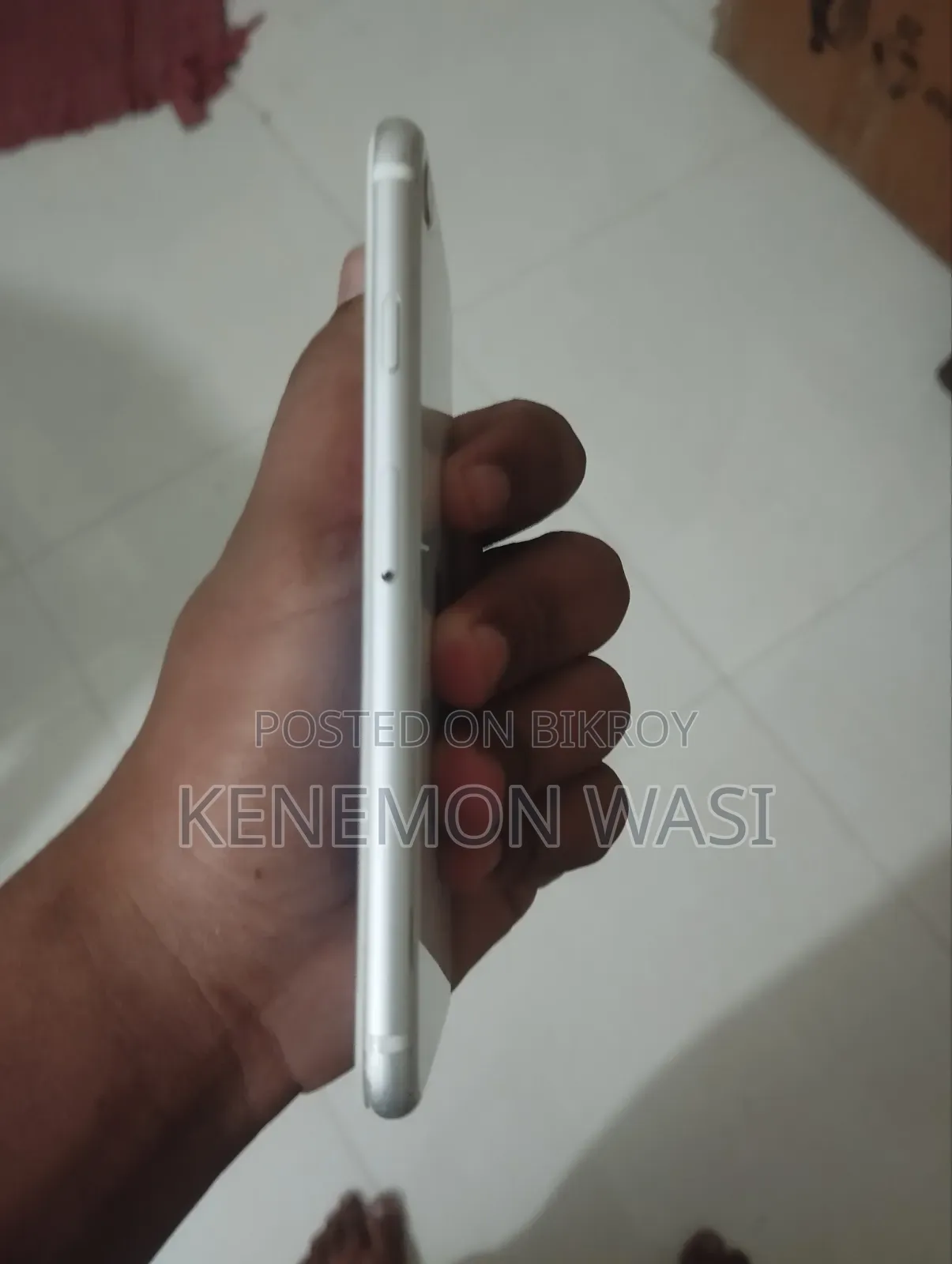 Apple iPhone SE (2020) 128 GB White