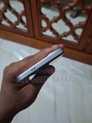 New Infinix Smart 10 64 GB White