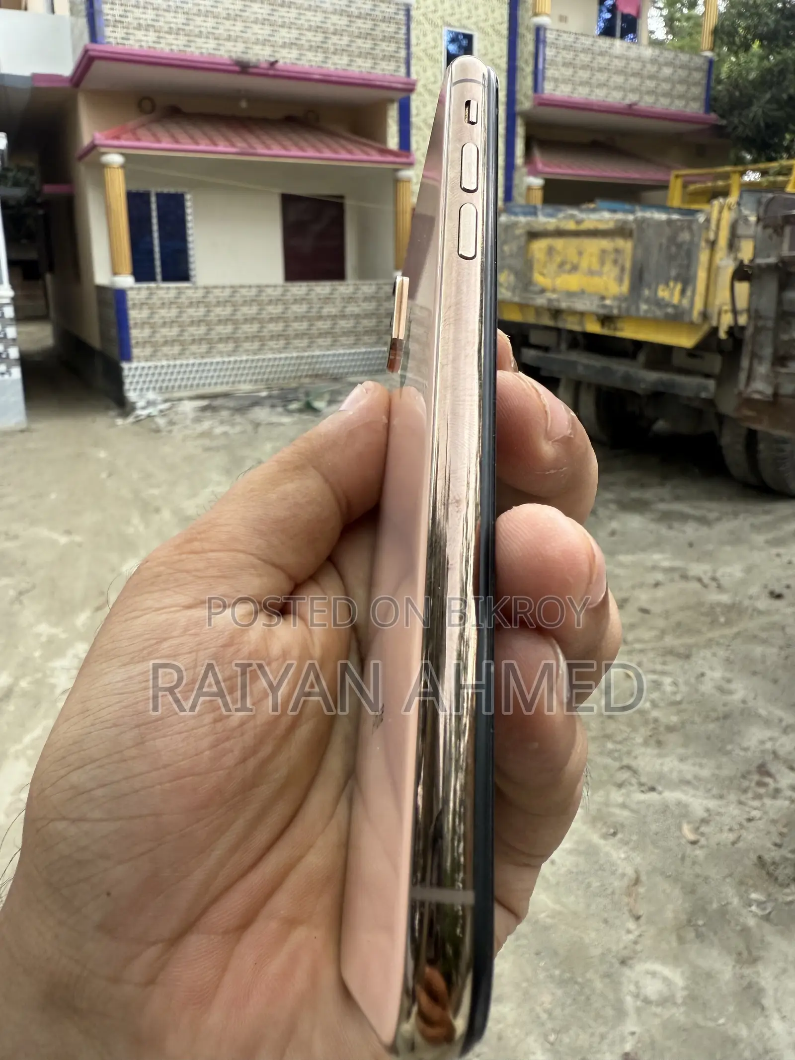 অ্যাপল আইফোন এক্সএস ২৫৬ জিবি গোল্ড