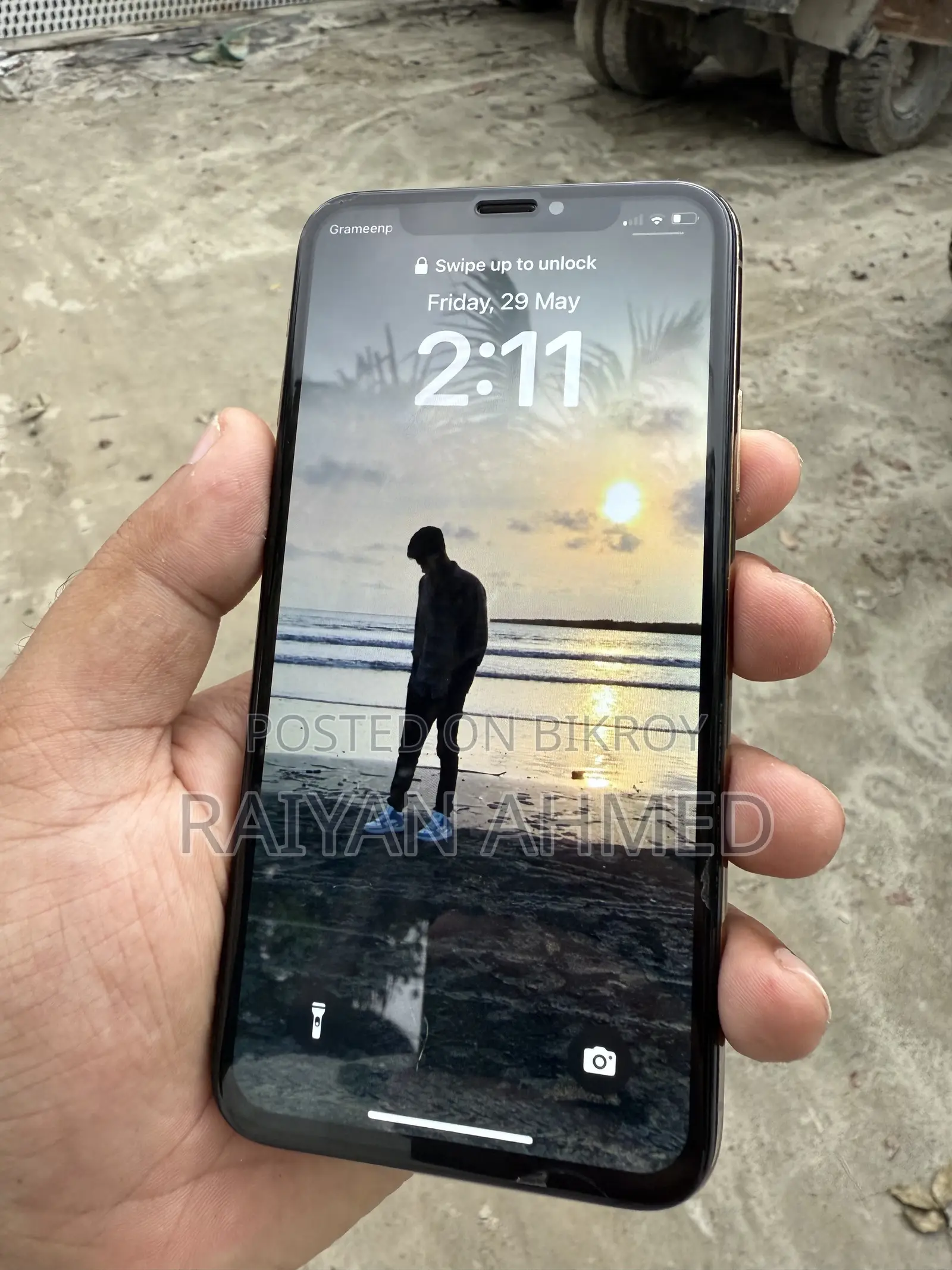 অ্যাপল আইফোন এক্সএস ২৫৬ জিবি গোল্ড