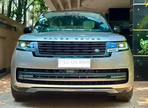 New Land Rover Range Rover Vogue 2025 Gold