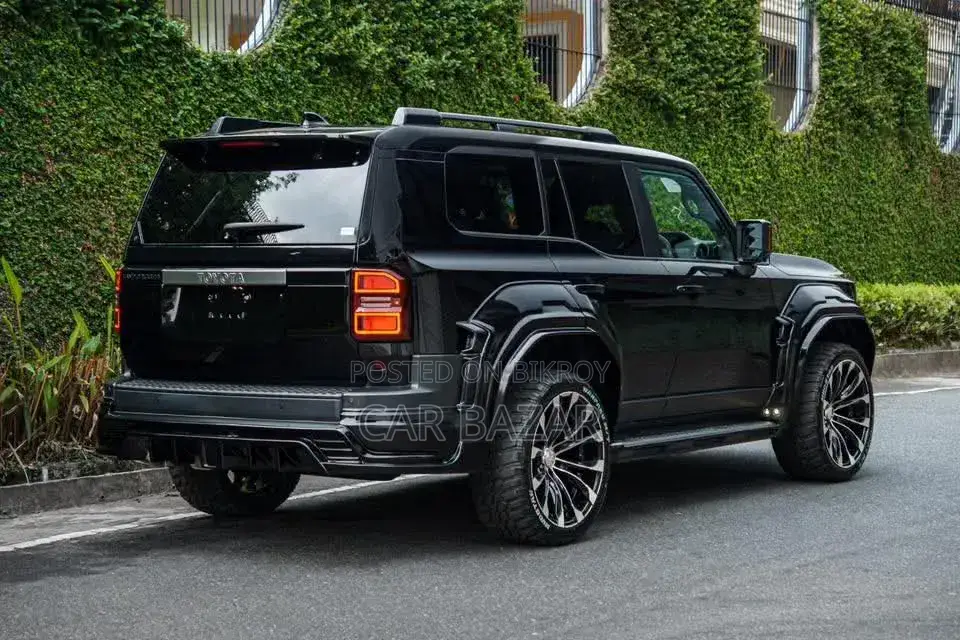 New Toyota Land Cruiser Prado 2.7 2025 Black
