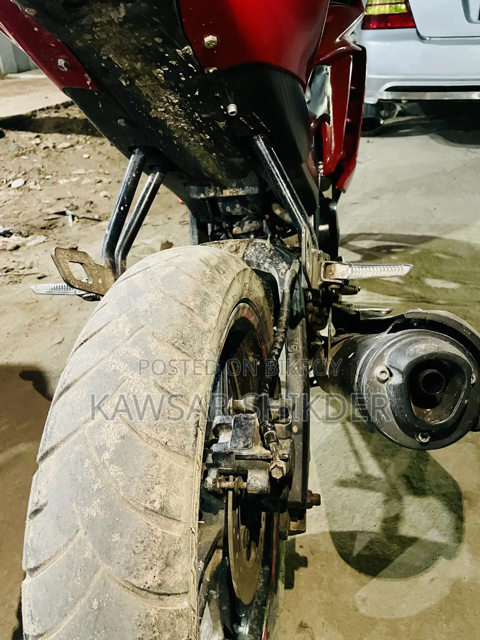 ইয়ামাহা ওয়াইজেডএফ-আর ২০১২ লাল