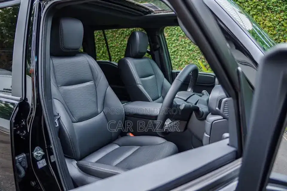 New Toyota Land Cruiser Prado 2.7 2025 Black