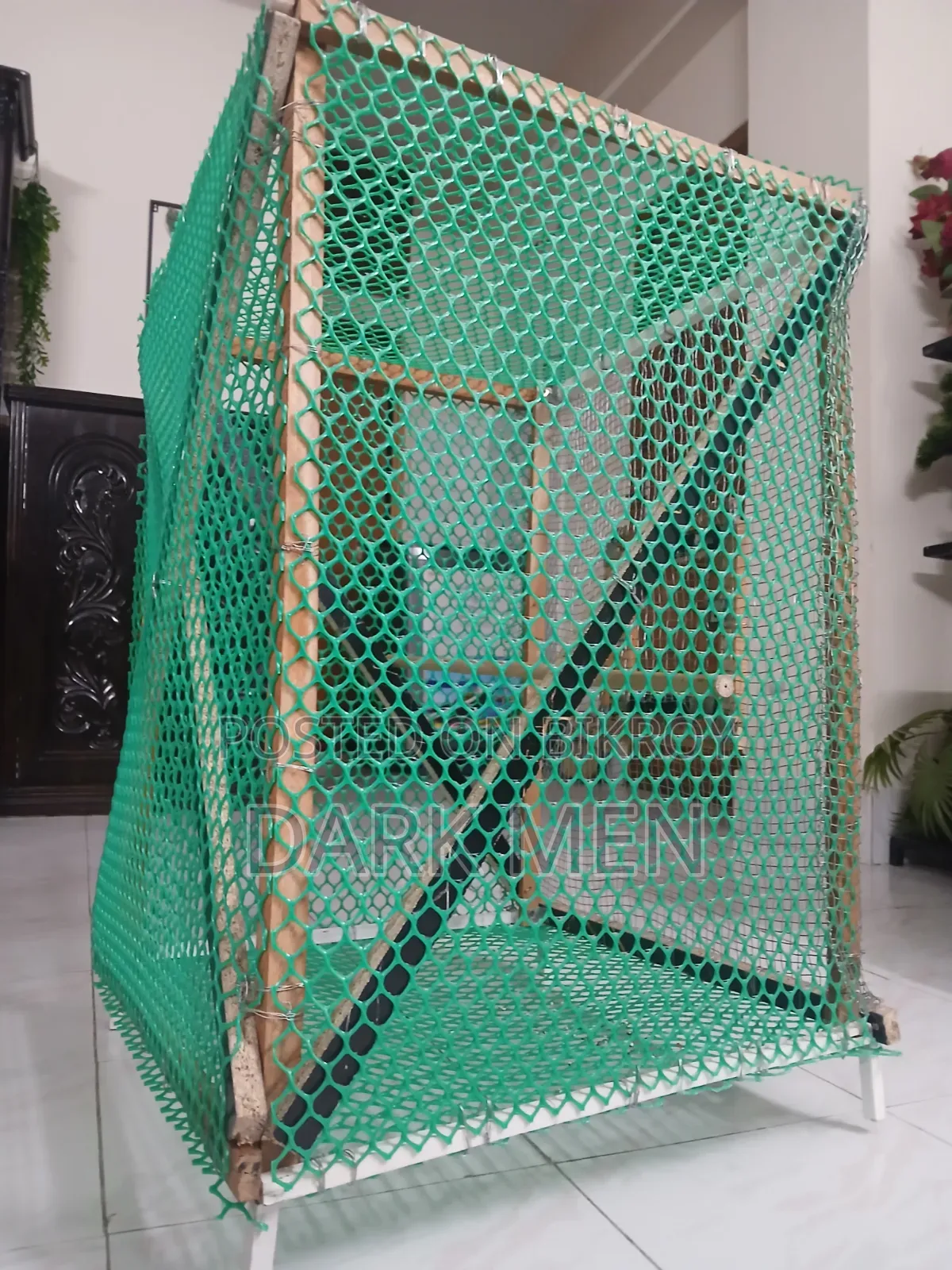 বড় খাঁচা