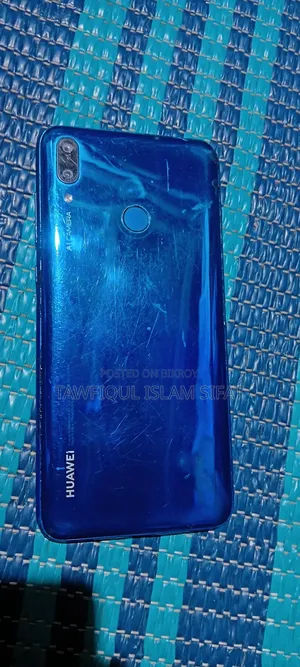 Huawei Y7 32 GB Blue