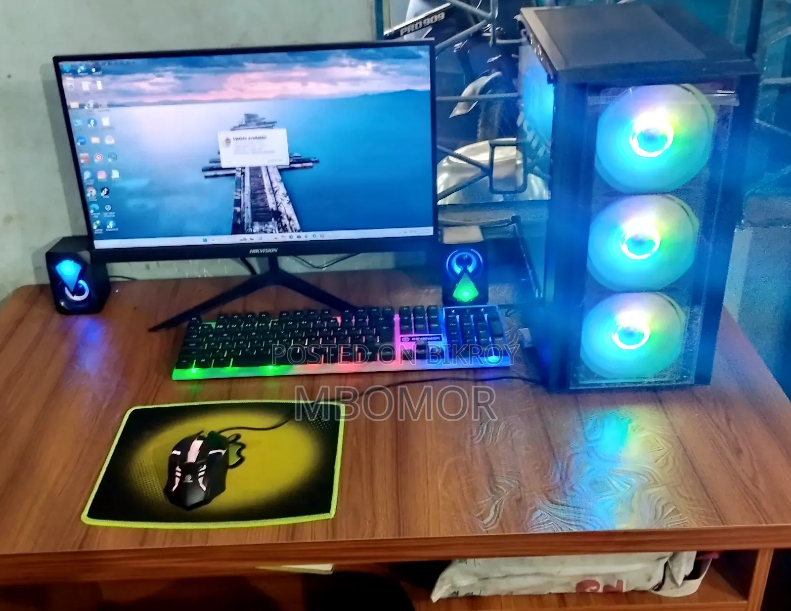 New Desktop Computer 16GB AMD Ryzen 7 SSD 500GB
