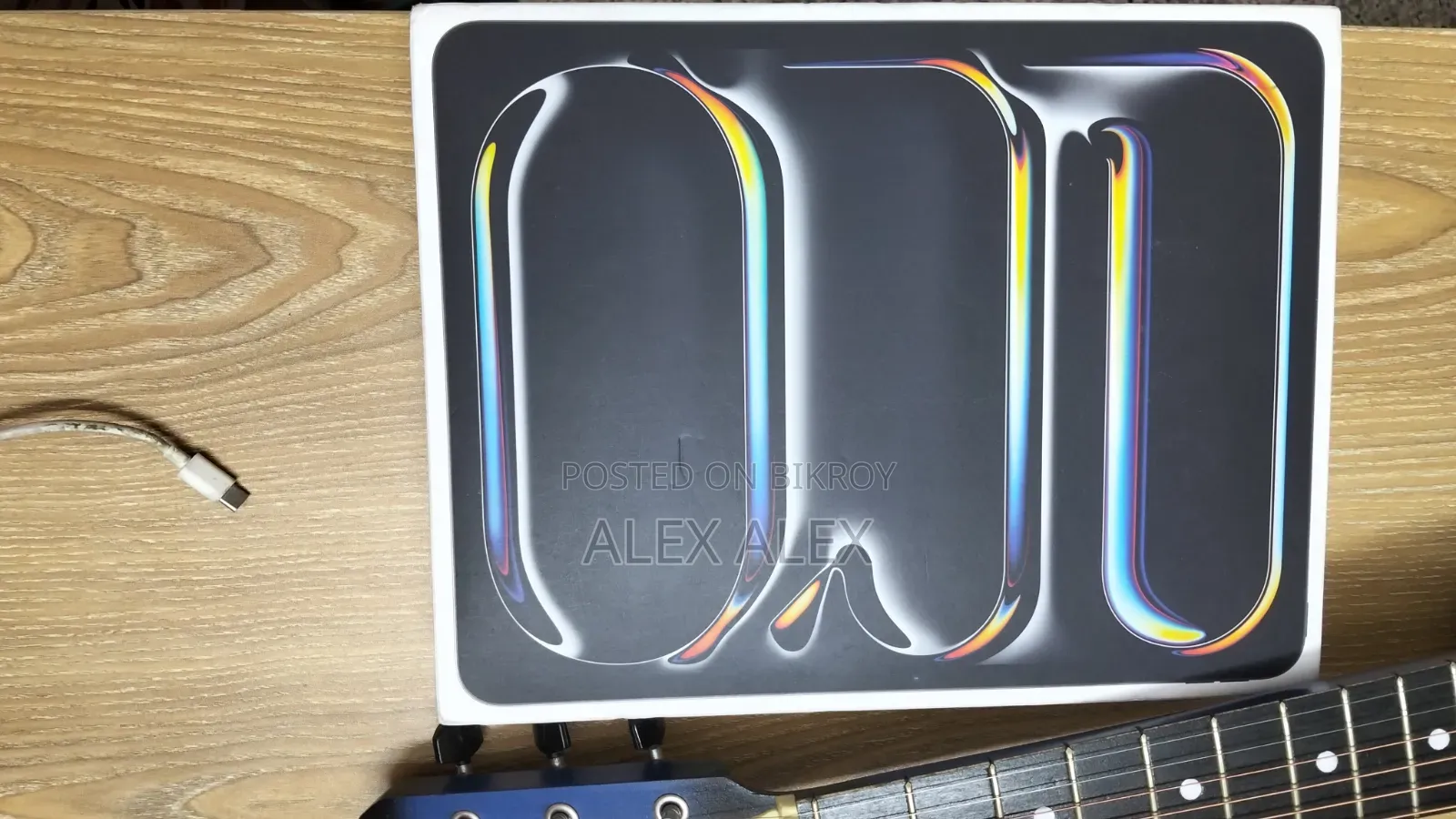 New Apple iPad Pro 13 (2025) 256 GB Silver