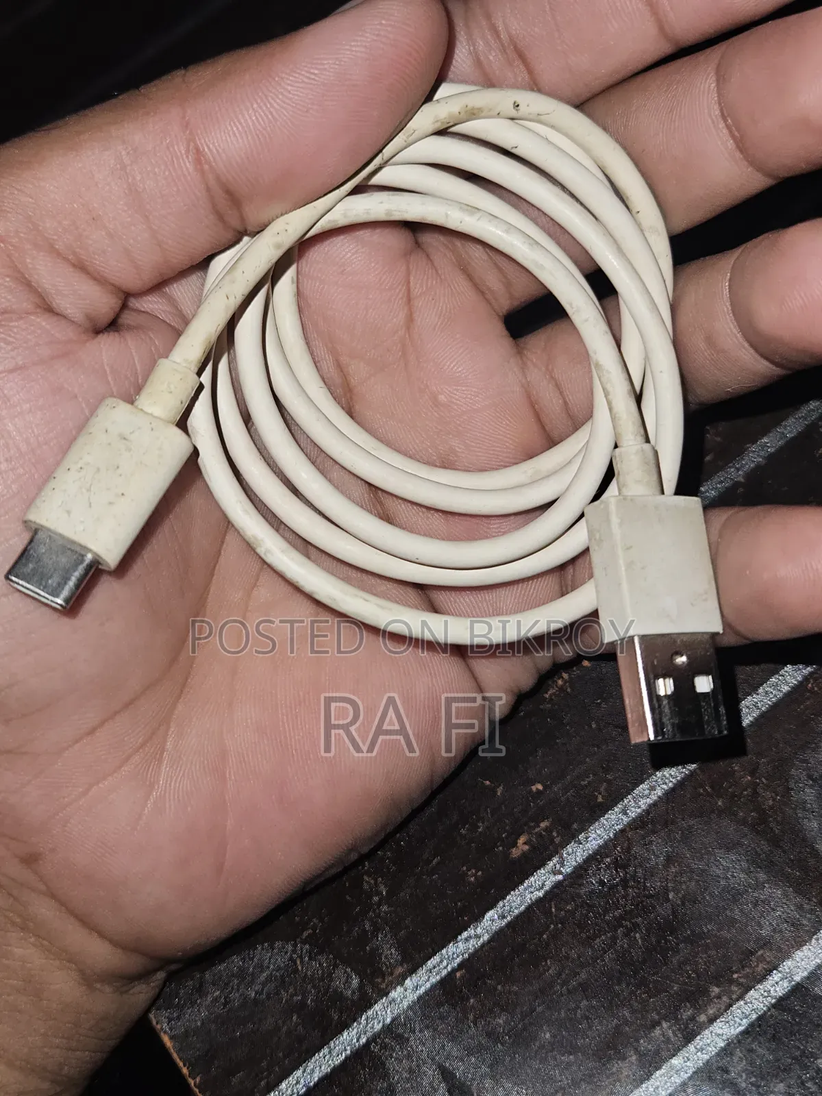 Realme 33W Original Supervooc Charger (Fully Fresh Condition)