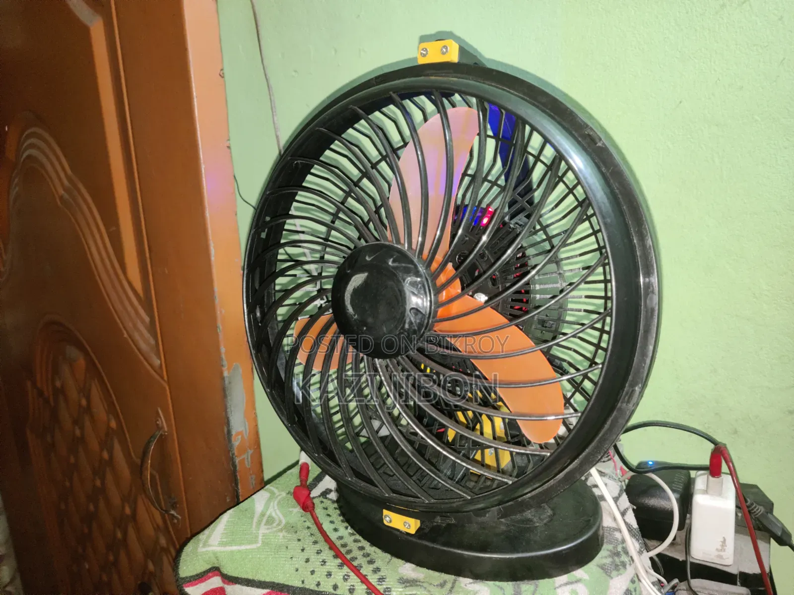 চার্জার ফ্যান