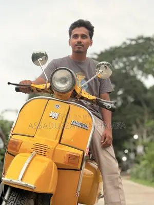 Bajaj Chetak 1980 Yellow