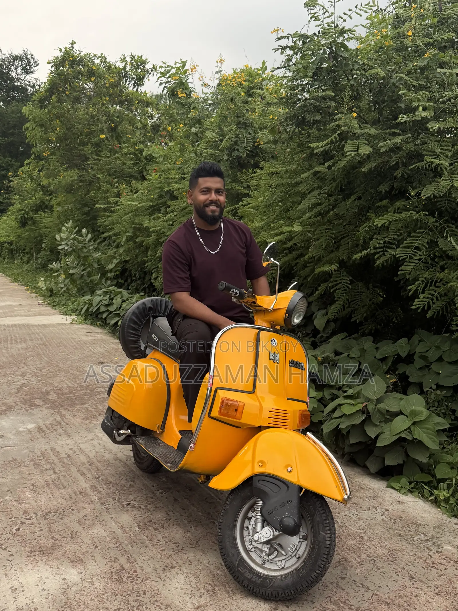 Bajaj Chetak 1980 Yellow