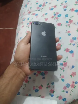 Apple iPhone 8 Plus 64 GB Black