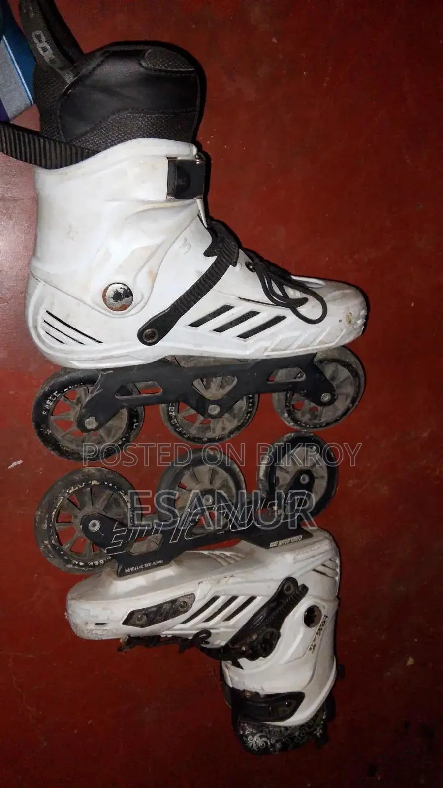 Skating Shoes
