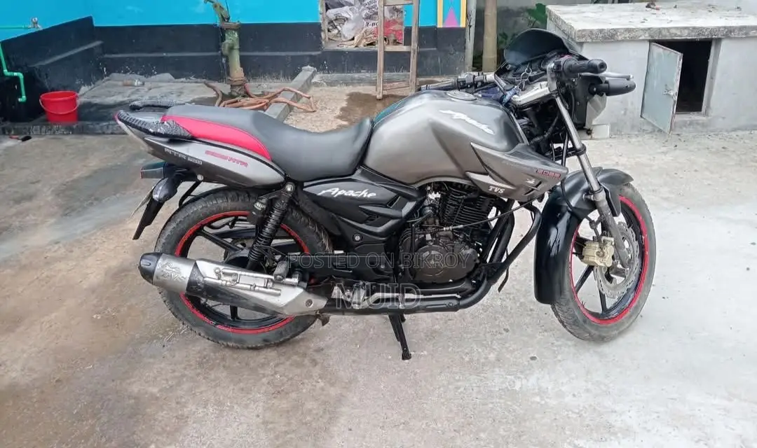 TVS Apache RTR 160 2V 2011 Gray