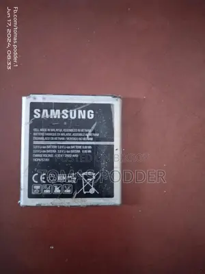 Samsung Galaxy J5 8 GB Gold