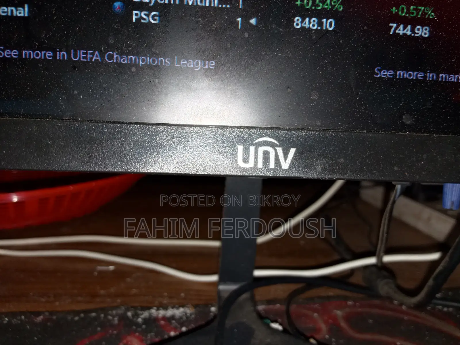 Unv 22' Monitor (Borderless)
