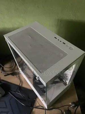 Desktop Computer 16GB AMD Ryzen 5 SSD 512GB