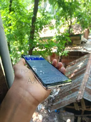 ওয়ানপ্লাস ৮ ১২৮ জিবি গোল্ড
