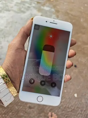 অ্যাপল আইফোন ৮ প্লাস ৬৪ জিবি রোজ গোল্ড