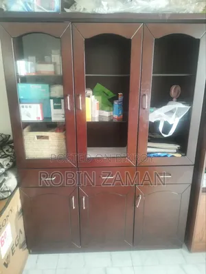 Regal Mahogany Wood Showcase for Sale