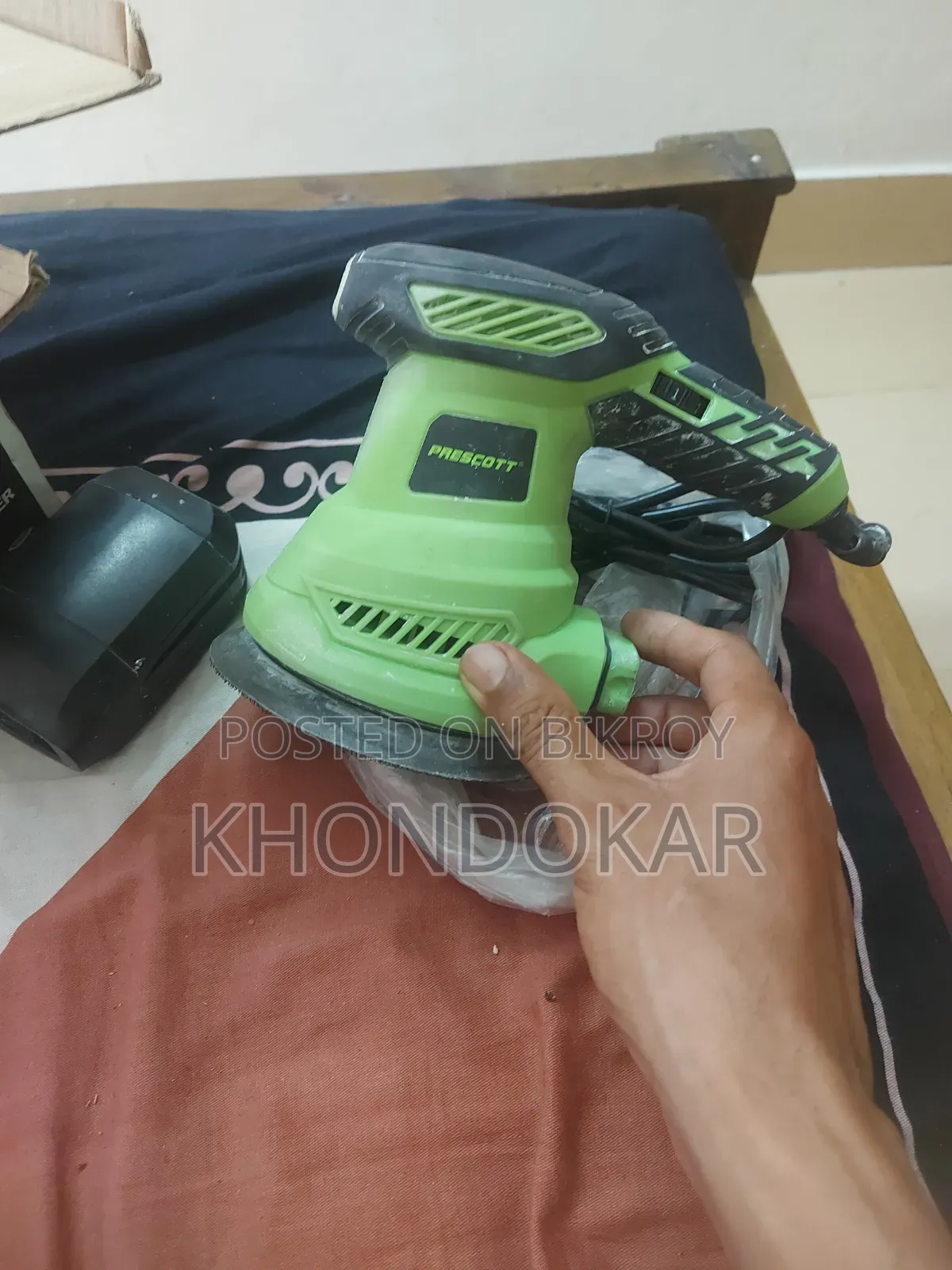 কাঠ ফিনিশিং করার মেশিন