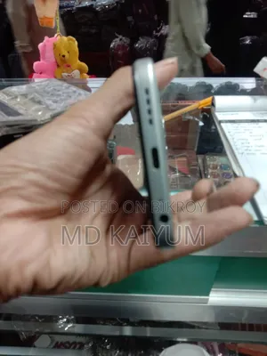 Infinix Hot 50i 128 GB Silver