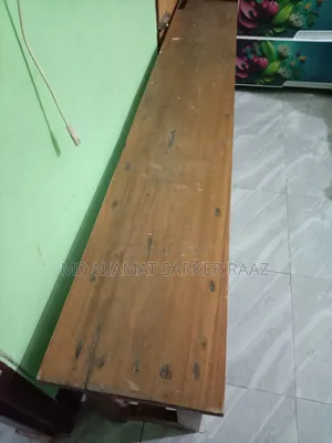Dining table for sale