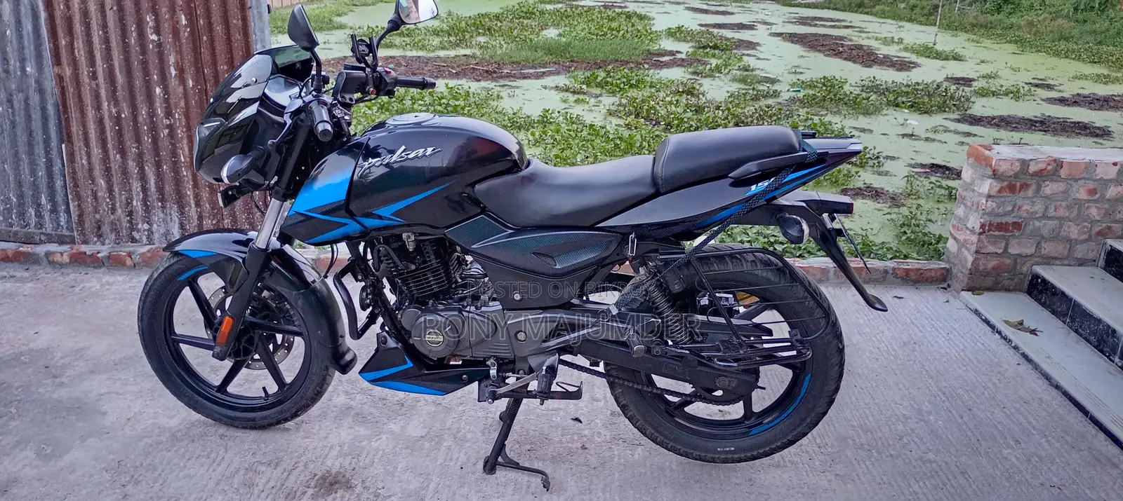 Bajaj Pulsar 150 2021 Blue