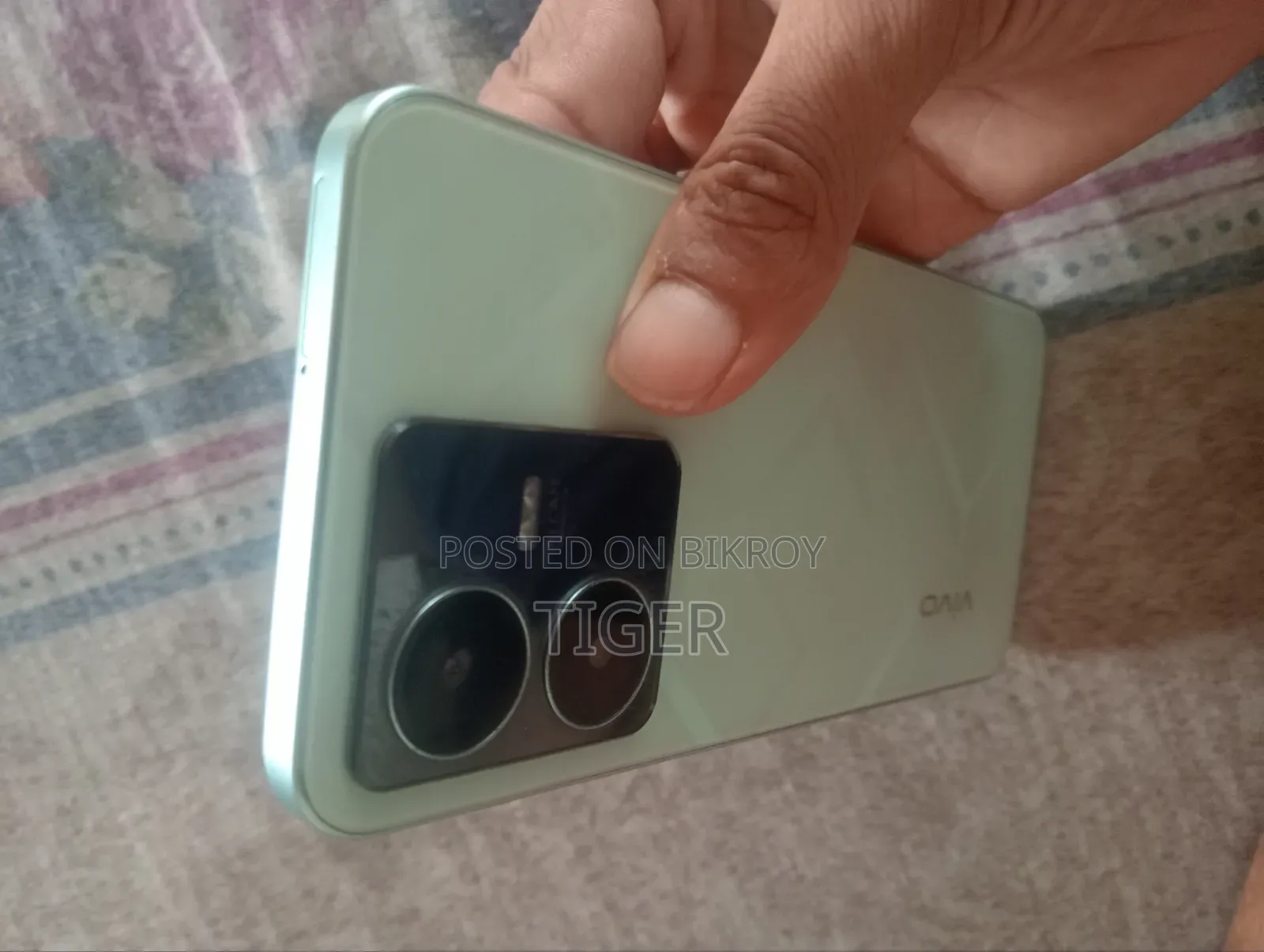 নতুন ভিভো ওয়াই২২ ১২৮ জিবি