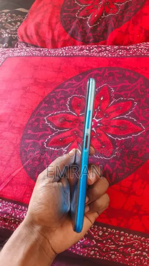 Vivo Y12s 32 GB Blue