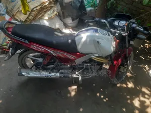 Mahindra Centuro 2017 Red