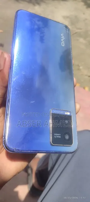 Vivo Y21 64 GB Blue