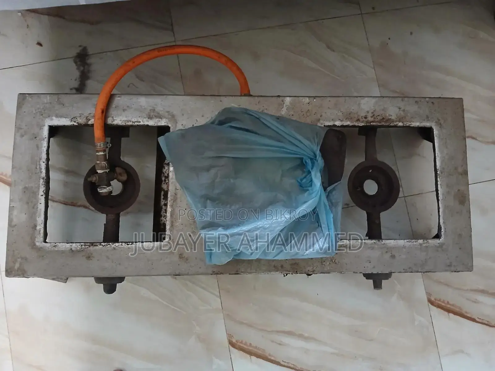 Gas Stove With Pipe and Key