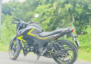 Honda Hornet 2018 Green