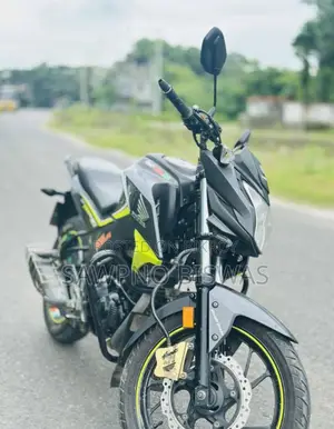 Honda Hornet 2018 Green