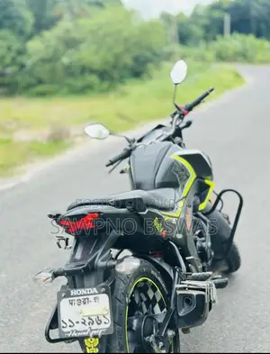Honda Hornet 2018 Green