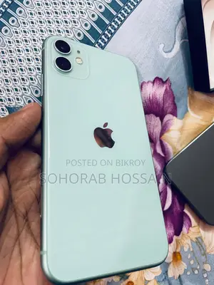 Apple iPhone 11 128 GB Green